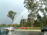 2001-7-14-canberra_day2_5.jpg (62125 bytes)