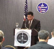 Mr. John Jaw, President of WOIPFG, presenting investigation results at a press conference in Washington DC, which reveals further loopholes in Chinese regime