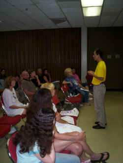 2004-6-27-psychic-fair2.jpg (285920 bytes)