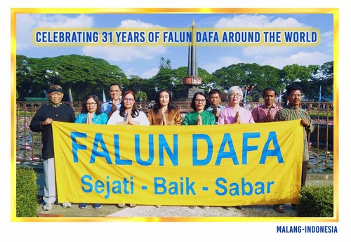 Image for article Falun Dafa Practitioners from Indonesia Celebrate World Falun Dafa Day and Respectfully Wish Master Li Hongzhi a Happy Birthday