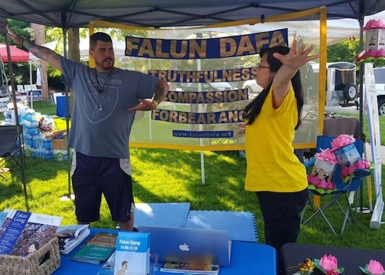 Image for article East Meets West: Introducing Falun Gong at Community Events in America and Europe