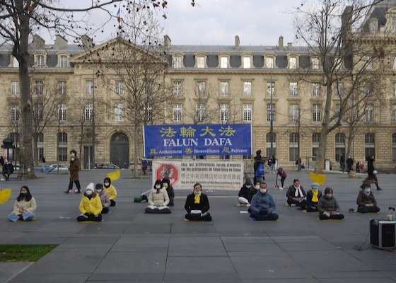 Image for article “The CCP Destroyed the Spirit of China” – Parisians Condemn the CCP and Call for Its Demise