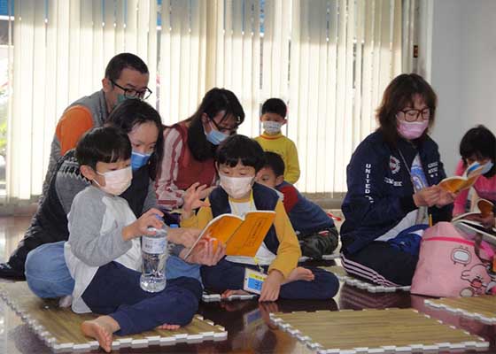 Image for article Chung-Li, Taiwan: Youngsters Thrive at a Minghui School