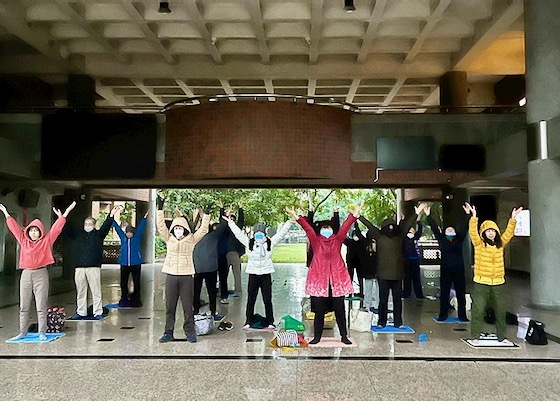 Image for article Taiwan: Early Morning Group Practice in Taoyuan