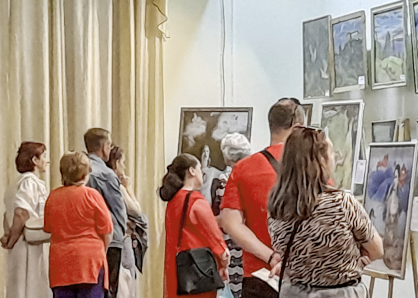 Image for article Bataysk, Russia: The Art of Zhen, Shan, Ren International Exhibition Moved Many to Tears