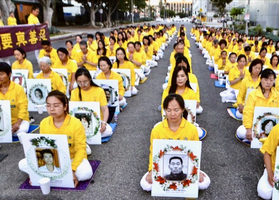 Image for article Los Angeles: Rally and Candlelight Vigil Condemns the Persecution and Commemorates Falun Gong Practitioners