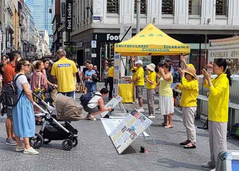Image for article Belgium: People Condemn Organ Harvesting Targeting Practitioners at Event in Brussels