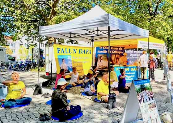 Image for article Munich, Germany: People Condemn Forced Organ Harvesting at Events to Expose the Persecution of Falun Dafa