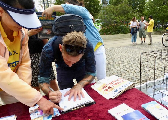 Image for article Denmark: People Condemn the CCP During Event in Copenhagen