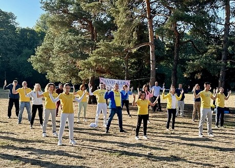 Image for article Bulgaria: Bringing Falun Dafa to the Heart of Sofia