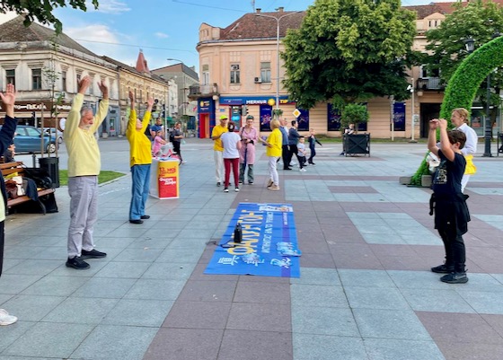 Image for article Introducing Falun Dafa During a Series of Activities in Serbia