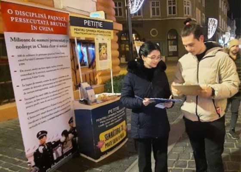 Image for article Romania: People Call for an End to the Persecution in China