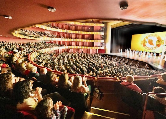 Image for article Danish, French, Swiss, Canadian, and American Theatergoers Appreciate Shen Yun: “A Beautiful Spirit”