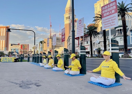 Image for article People in Las Vegas Support Falun Gong on 25th Anniversary of April 25 Peaceful Appeal