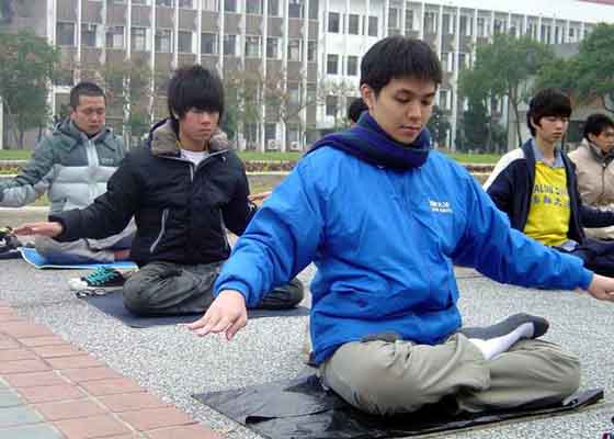 Image for article A Physician’s Profound Cultivation Experiences: Falun Dafa Is Real Science