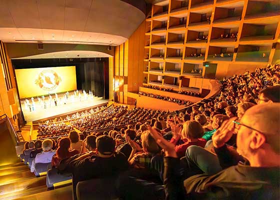 Image for article European and North American Audiences Recommend Shen Yun: “Extremely High-quality Entertainment”