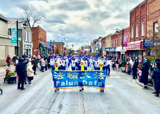 Image for article Canada: Tian Guo Marching Band Invited to Participate in Five Santa Claus Parades