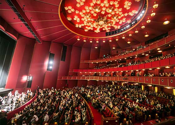 Image for article How to Watch the 2026 Shen Yun Broadcast During the Lantern Festival