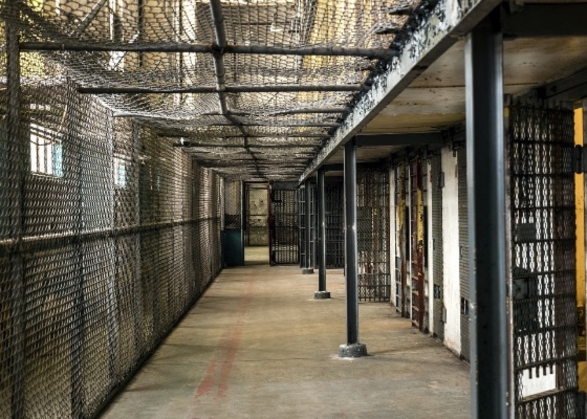 Image for article Arms Disabled Due to Torture During a Prior 9-Year Term, 75-Year-Old Chongqing Woman Jailed Again for Her Faith