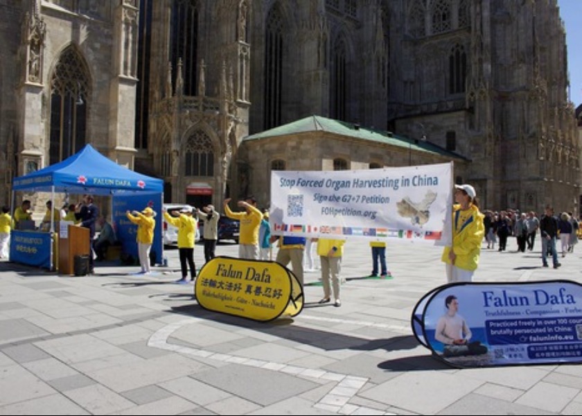 Image for article Austria: People in Vienna Call for the Persecution to End at Event to Commemorate the April 25 Appeal